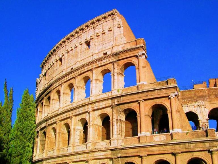 1024px-Colosseum_2007