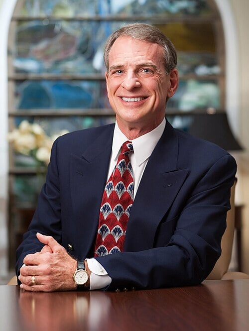 The Christian Apologist Who Rejects the Nicene Creed