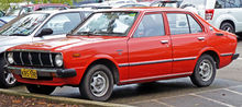 220px-1978-1980_Toyota_Corolla_(KE55R)_SE_sedan_01