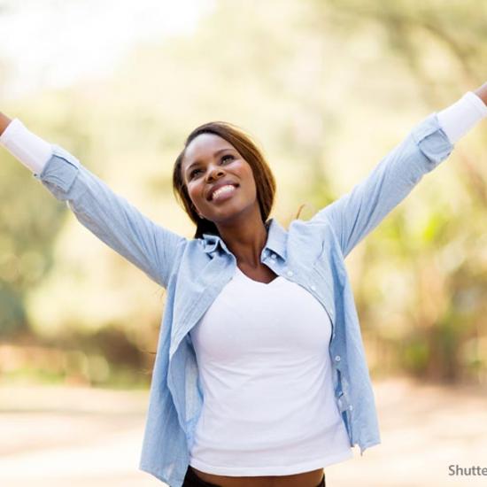 woman-praise-outdoors