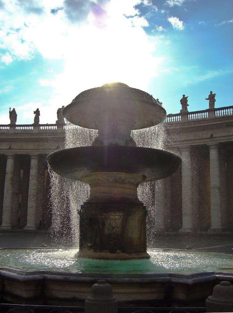 St._Peters_Square_Fountain