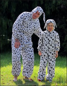Individuals of which a species is predicated. Or, perhaps, two species.
