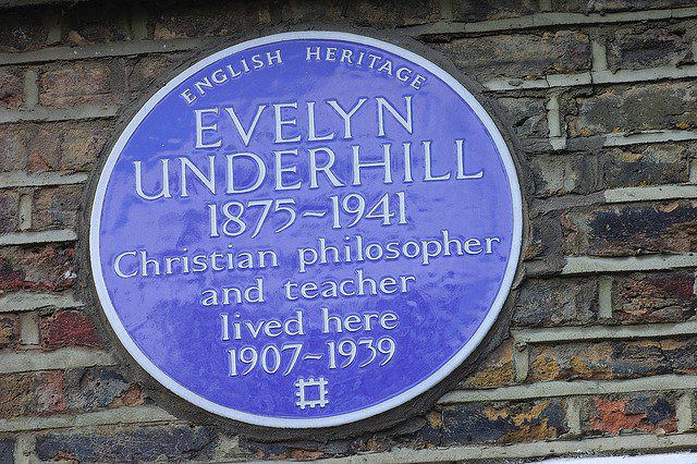 Underhill's English Heritage Plaque, at her London home where she lived for most of her adult life. Photographed by Gwynhafyr. Creative Commons License (CC BY-NC 4.0) 