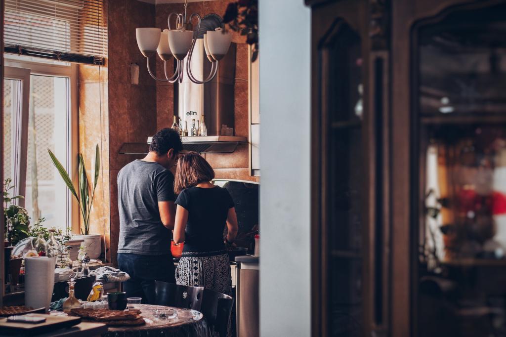 5 When Your Man Gets Upset About Money