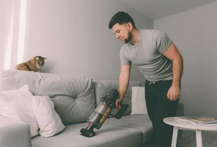Here’s How To Be Romantic All Year - Shaunti Feldhahn