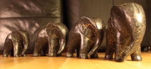 elephants - ManicMorFF (morguefile)