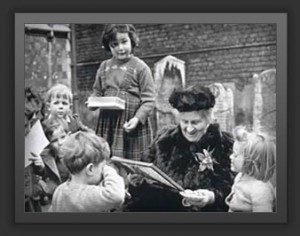 montessori-with-children