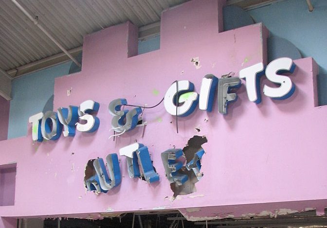 Belz_Factory_Outlet_Mall_Toys_&_Gifts