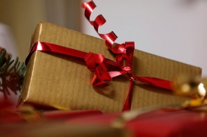 gift-556042_640