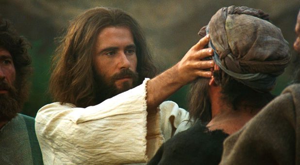The-Jesus-Film-Jesus-healing-Facebook