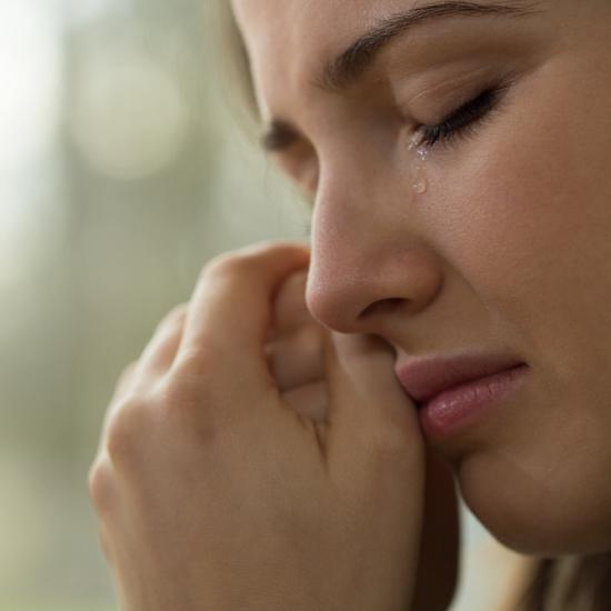 How to MOVE FORWARD After Losing Someone You Love-0