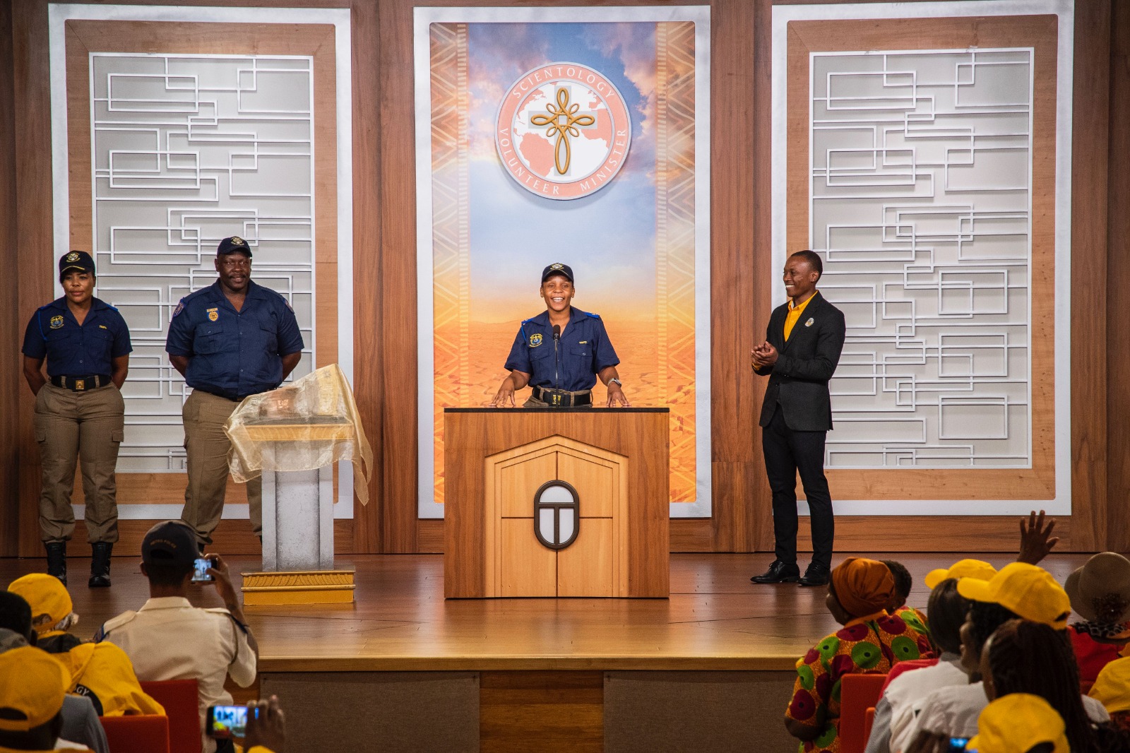 Tshwane Police award the Scientology Volunteer Ministers for saving lives during the pandemic