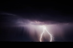 lightning-bolt-768801_1280