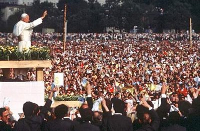John Paul II at 1995 World Youth Day