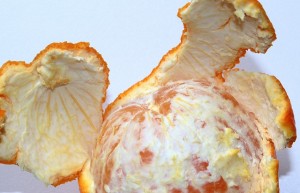 https://pixabay.com/en/orange-fruit-orange-peel-1240217/
