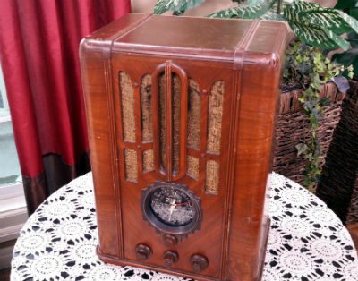 Walton-Reunion-Radio