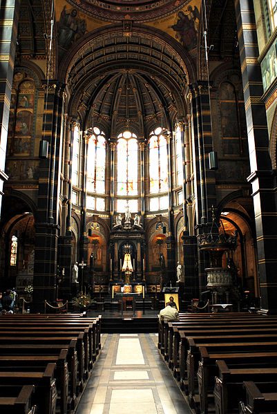 https://commons.wikimedia.org/wiki/File%3ABasilica_of_St._Nicholas_(interior)._Amsterdam%2C_Netherlands%2C_Northern_Europe-2.jpg; By Mstyslav Chernov (Self-photographed, http://mstyslav-chernov.com/) [CC BY-SA 3.0 (http://creativecommons.org/licenses/by-sa/3.0)], via Wikimedia Commons