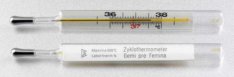 https://commons.wikimedia.org/wiki/File%3AQuecksilber-Basalthermometer.jpg; By Gelegenheitsautor (Own work) [Public domain], via Wikimedia Commons