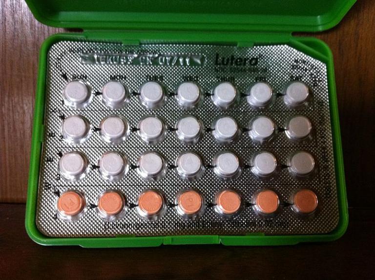 https://commons.wikimedia.org/wiki/File%3APackage_of_Lutera_Birth_Control_Pills.jpg; By ParentingPatch (Own work) [CC BY-SA 3.0 (http://creativecommons.org/licenses/by-sa/3.0)], via Wikimedia Commons