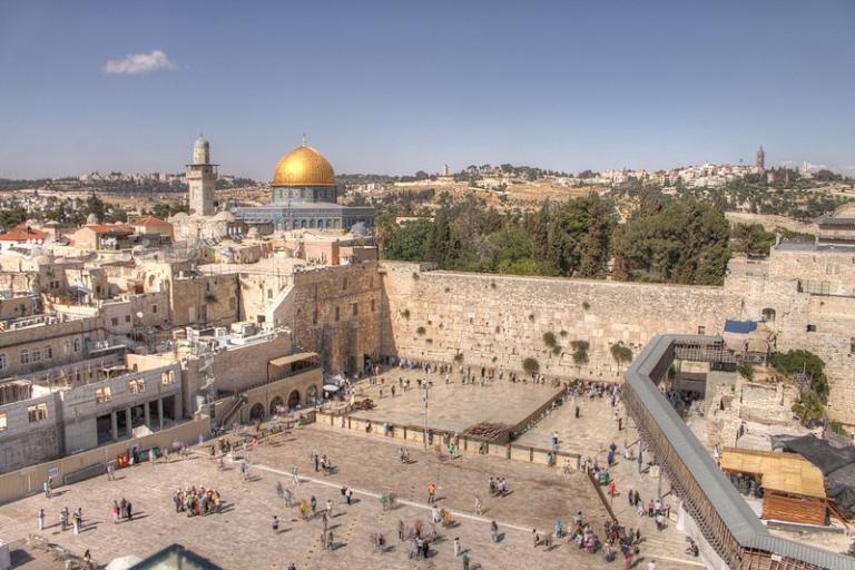 https://commons.wikimedia.org/wiki/File%3AThe_Western_Wall_and_Dome_of_the_rock_in_the_old_city_of_Jerusalem.jpg; By Yourway-to-israel (Own work) [CC BY-SA 3.0 (http://creativecommons.org/licenses/by-sa/3.0)], via Wikimedia Commons