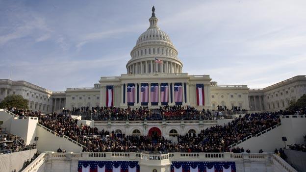 https://commons.wikimedia.org/wiki/File%3AInauguration-01-20-2009.jpg; By whitehouse.gov [CC BY 3.0 (http://creativecommons.org/licenses/by/3.0)], via Wikimedia Commons
