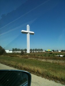 Photo of a giant cross in MO, taken through a car window