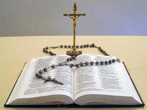 800px-Thebible33