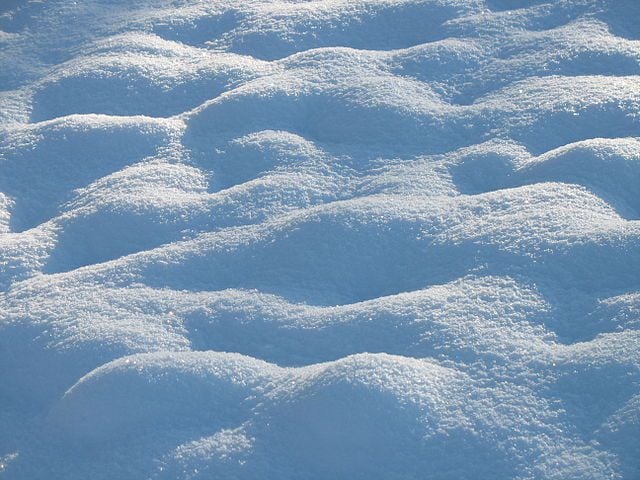 What the Hell Is Snow Golf? A Cold-Weather Swiss Tradition. - InsideHook