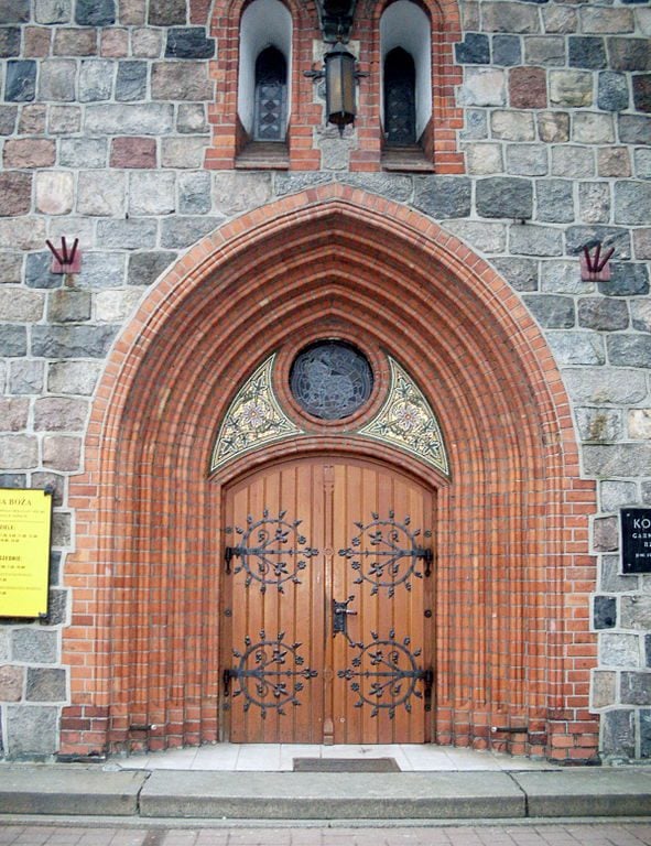 ChurchDoors2