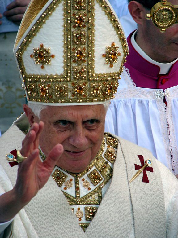 BenedictXVI8