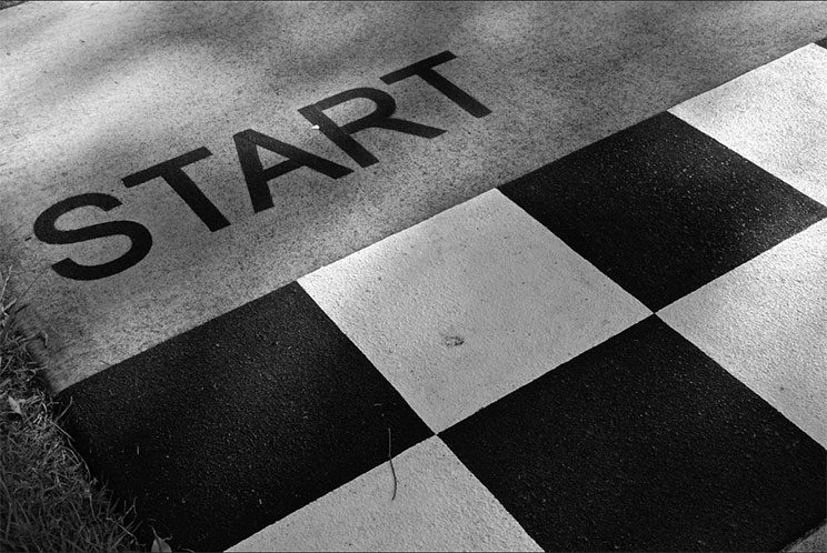 "black and white, track, white, texture, number, line, black, monochrome, preparation, circle, start, brand, font, competition, design, text, symmetry, event, shape, racetrack, ready, challenge, monochrome photography
