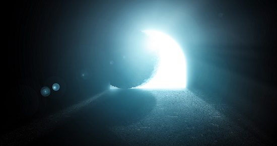 lightthrudoorway-550x290