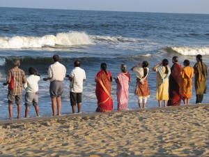 Pentecost 10, Tiruvanimayur, Chennai, India, Family Giving Thanks to the Ocean, 2008
