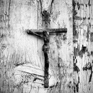 Cross on barn door in Petaluma, CA.
