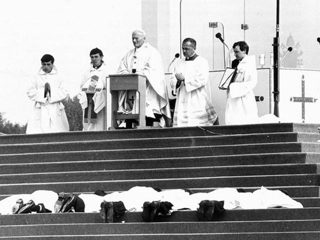 Pope John Paul II ordains priests in Heaton Park, Manchester. 31 May 1982. 