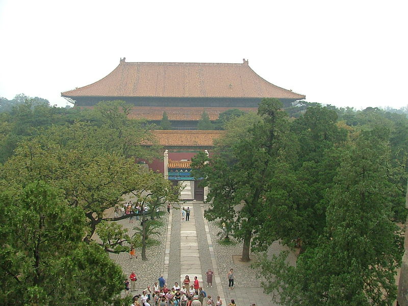 800px-Ming_Tomb_Site