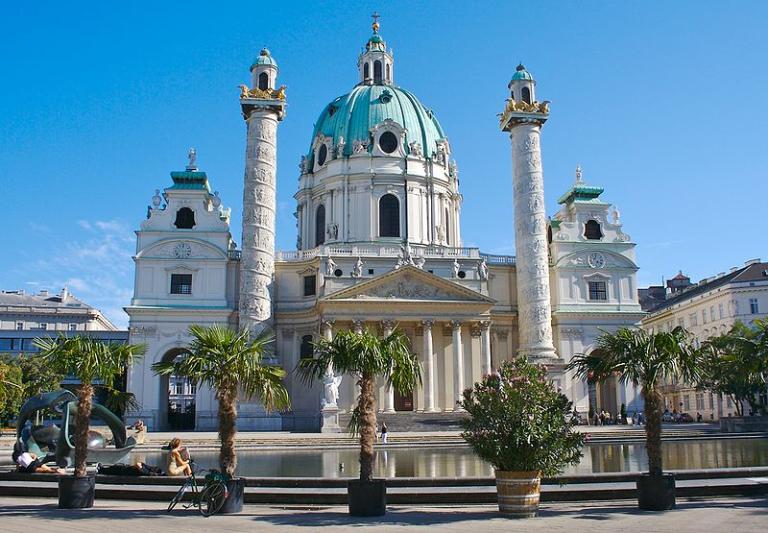 Karlskirche is one of the most splendid churches in Vienna. (Wikimedia Commons image)