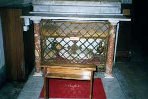 Martyr's Body in St Peter in Chains, Rome. Photograph by Henry Karlson