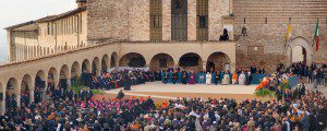 Photograph from the World Day of Peace, 2011, in Assisi by Stephan Kölliker (Own work) [CC BY-SA 3.0 (http://creativecommons.org/licenses/by-sa/3.0)], via Wikimedia Commons