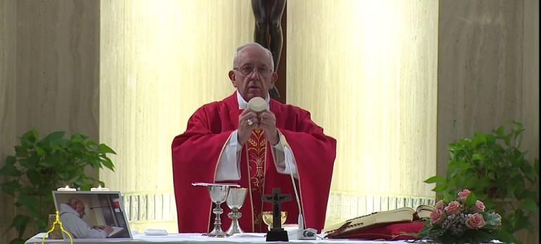 Pope Francis Speaks Of The Transforming Power Of The Eucharist - Vimarsana News