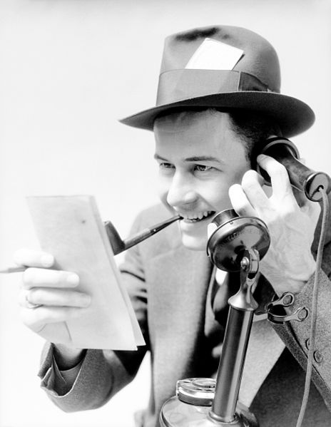 1920 journalist outfit