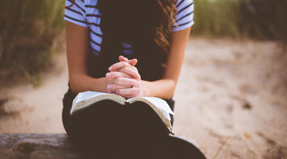sit-pray-bible-large