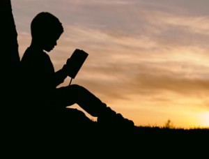 child-read-bible