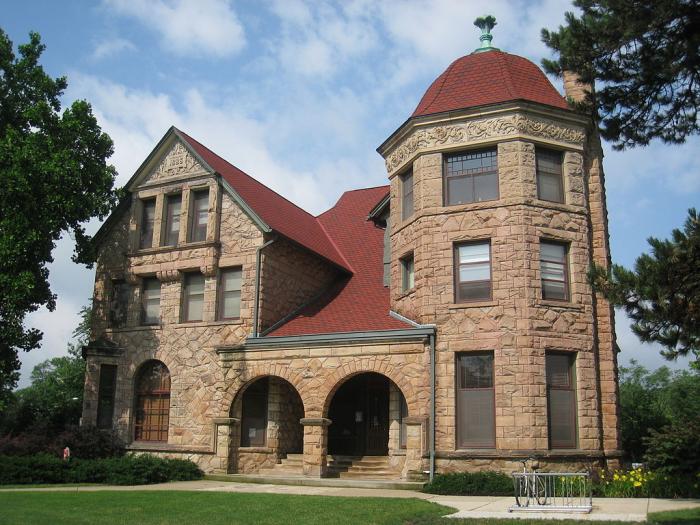 1024px-Oberlin_College_-_Baldwin_Cottage