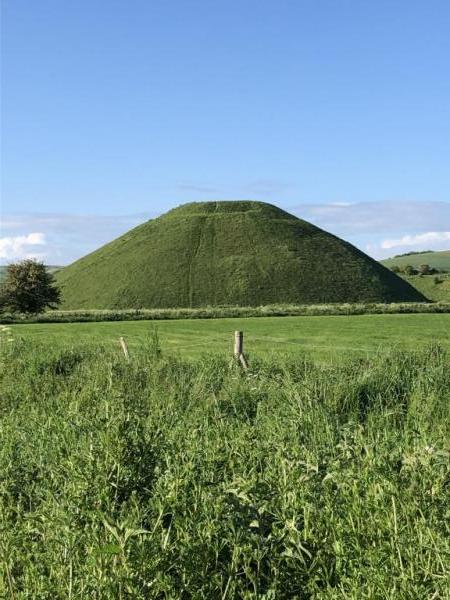 Magical Silbury Hill, Avebury - Why You Must Visit Wiltshire's Pyramid!