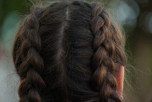 hairstyle-1378219_640