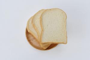 bread-1618856_640