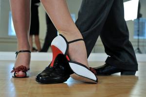 argentine-tango-2079964_640