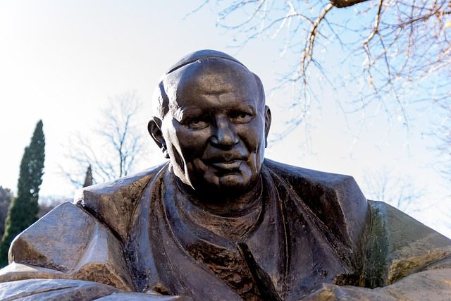 a bronze statue of John Paul the Second