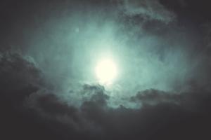 a photograph of clouds and sun that reminds me of Heaven